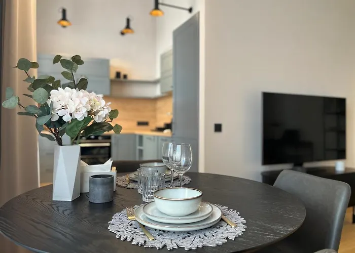 Lutsu Residents - Unique Apartment In Old Town, Keyless